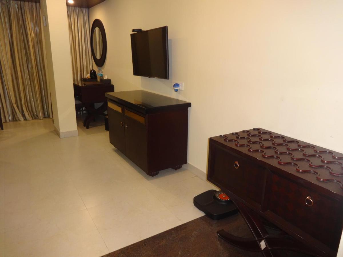 Pride Ananya Resorts Puri Exterior photo